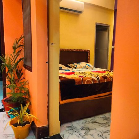 Hotel Aadi Shakti Bhawan Ayodhya Exteriér fotografie